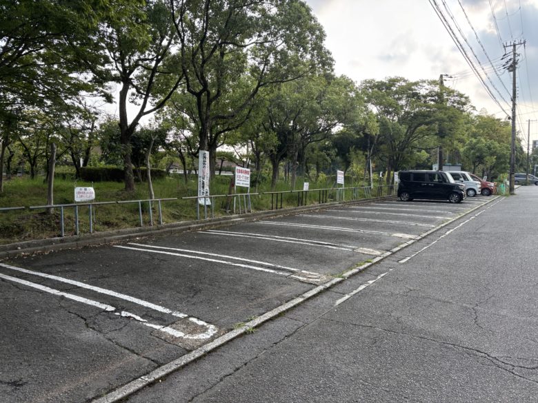 こども動物園の駐車場の情報