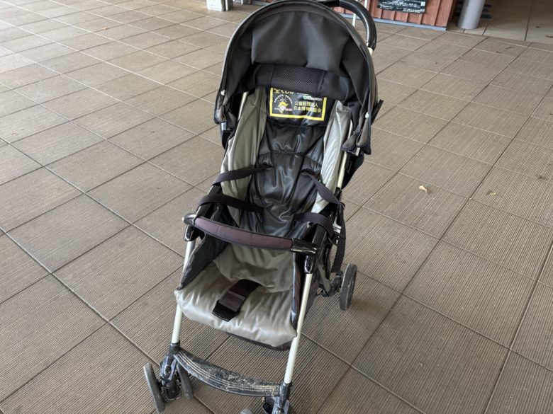 京都市動物園のレンタルベビーカー